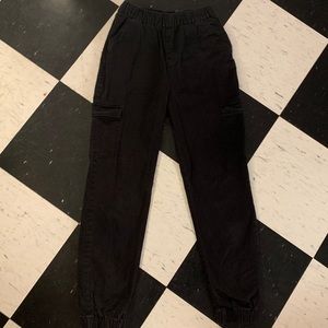 dividen black cargo pants